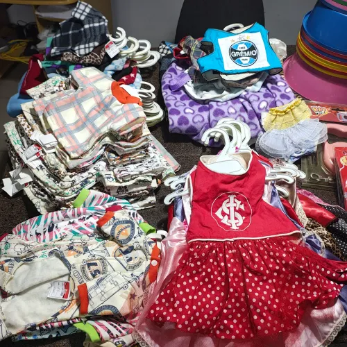 OPORTUNIDADE - Fechamento de Petshop - Lote completo.