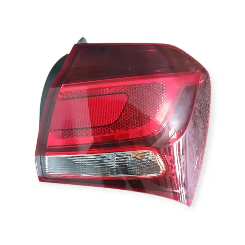 Lanterna Cobalt 2016 a 2020 Lado direito.