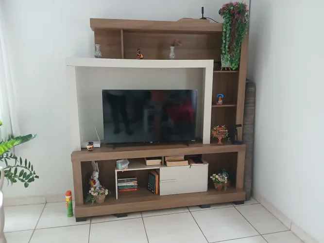 Vendo rack por motivo de mudança.