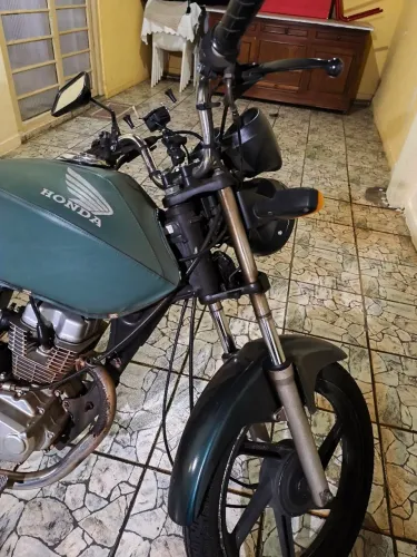 Titan KS 150 2004