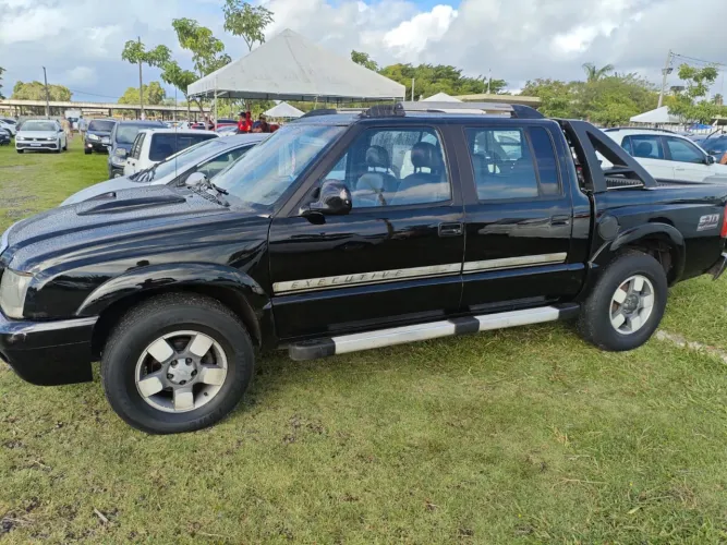 Chevrolet S10 P-up Executive 2.4 MPFI F.power CD 2011