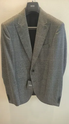 TERNO BLAZER HUGO BOSS NOVO COM ETIQUETA