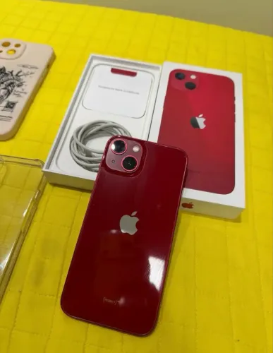 iPhone 13 (128gb) + Capas