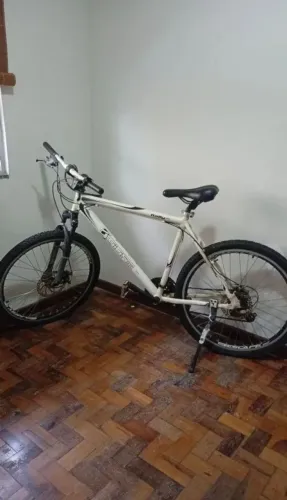 BICICLETA ARO 26