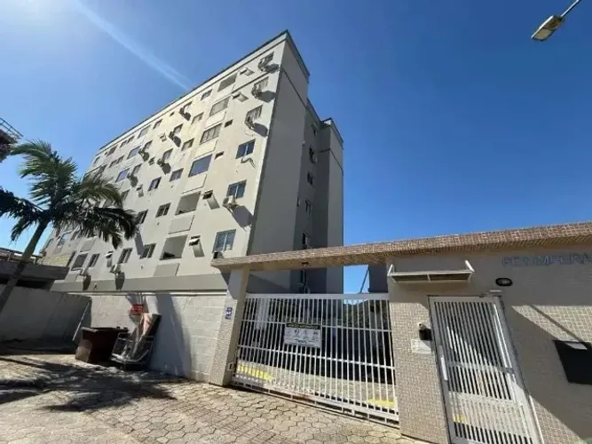 Apartamento em Santo Amaro da Imperatriz Todo mobiliado.