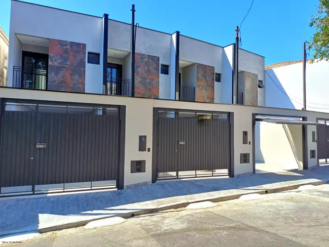 Casa para Venda em Osasco, Bela Vista, 3 dormitórios, 1 suíte, 3 banheiros, 2 vagas