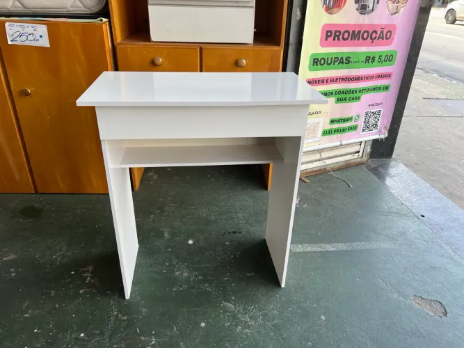 Mesa/Escrivaninha para Estudos com 1 Gaveta