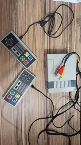 Vendo Nintendo Entertainment System (NES ou Nintendinho)
