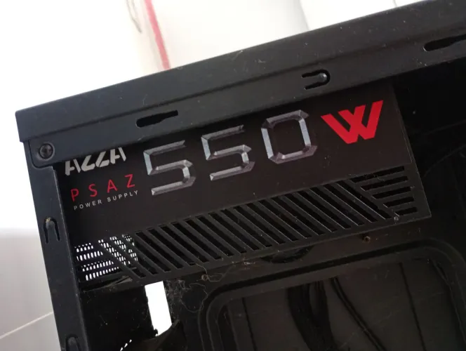 Fonte de Alimentação Azza Potência:550w 80 plus bronze