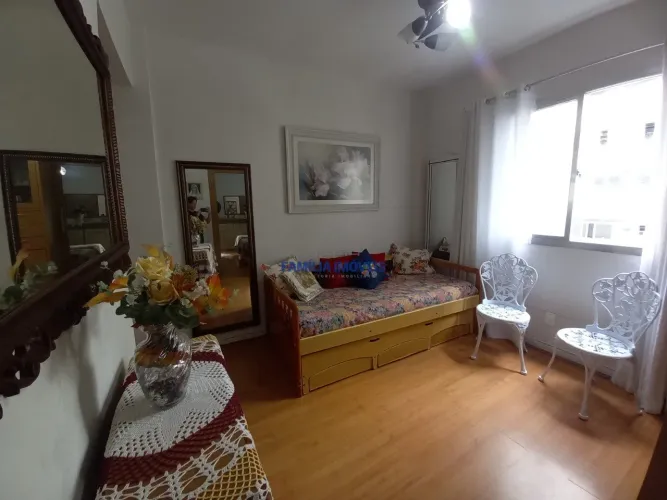 Apartamento à Venda 1 quarto mobiliado Ponta da Praia Santos/SP