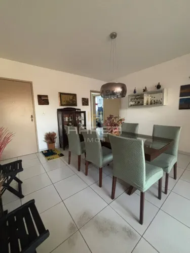 AMPLO APARTAMENTO TRES QUADRAS PRAIA DE CRUZ DAS ALMAS
