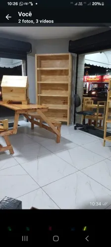 Prateleiras em madeira de pallet