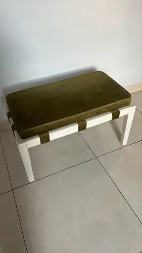Poltrona com estofado