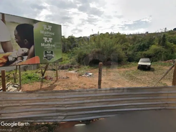 LAVRAS/MG  Lote com 1.180,211m² no bairro Aquenta Sol
