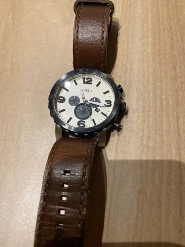 Relogio Fossil Pulseira em Couro Legitimo