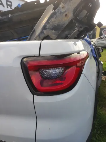 LANTERNA TRASEIRA DIREITA FIAT TORO C/NF E GARANTIA 