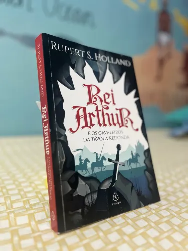 Livro do Rei Arthur e os Cavaleiros da Távola Redonda