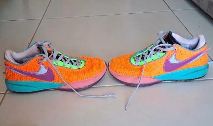 Tenis Lebron XX Laranja