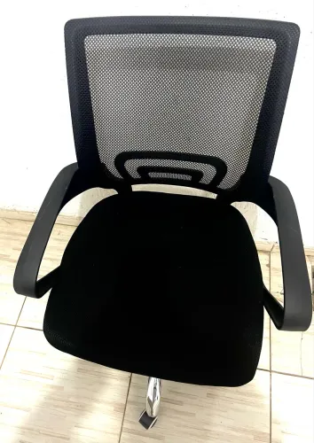 Vendo Cadeira de Escritório 