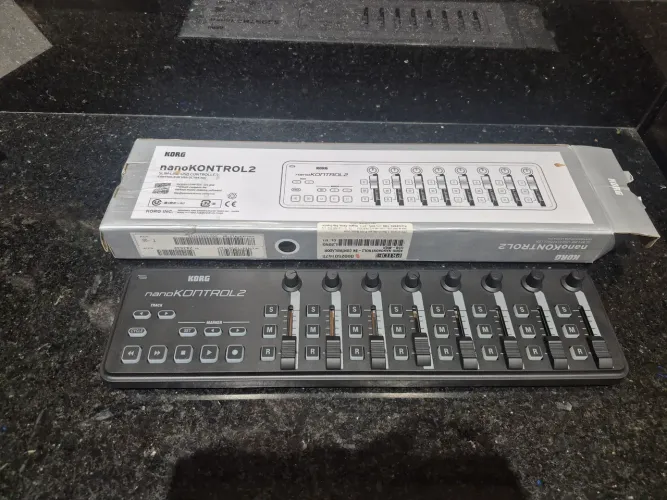 Korg nanoKONTROL2 Controlador MIDI USB Completo na Caixa