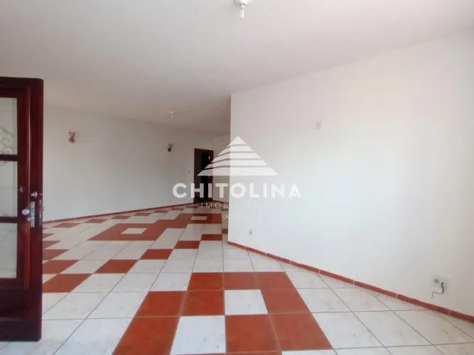 Casa com 4 dormitórios à venda, 215 m² por R$ 685.000,00 - Centro - Itapetininga/SP