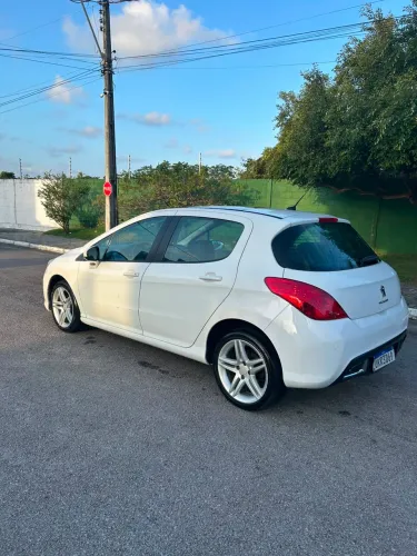 Peugeot 308 Feline 2.0 Flex 16V 5P Aut. 2013