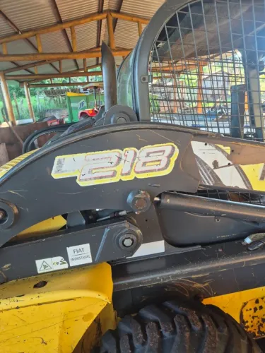 mini carregadeira