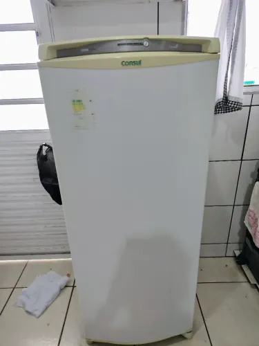 Vendo geladeira consul
