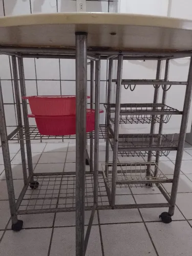 Mesa de cozinha dobrável