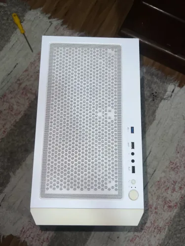 VENDE-SE (placa mae A320M-DA e gabinete mancer branco)