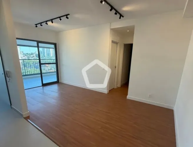 Apartamento em Vila Ema com 76m² de área e vista deslumbrante!