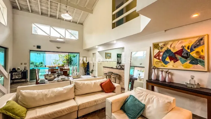 Casa em Condomínio para comprar ou alugar com 320m², 4 quartos, 4 suítes, 4 vagas no bairr