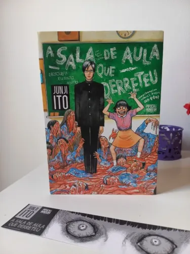 A Sala de Aula Que Derreteu Mangá