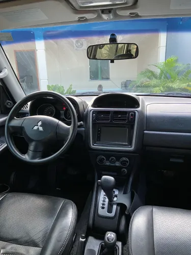 Mitsubishi Pajero TR4 2.0/ 2.0 Flex 16V 4X4 Aut. 2015