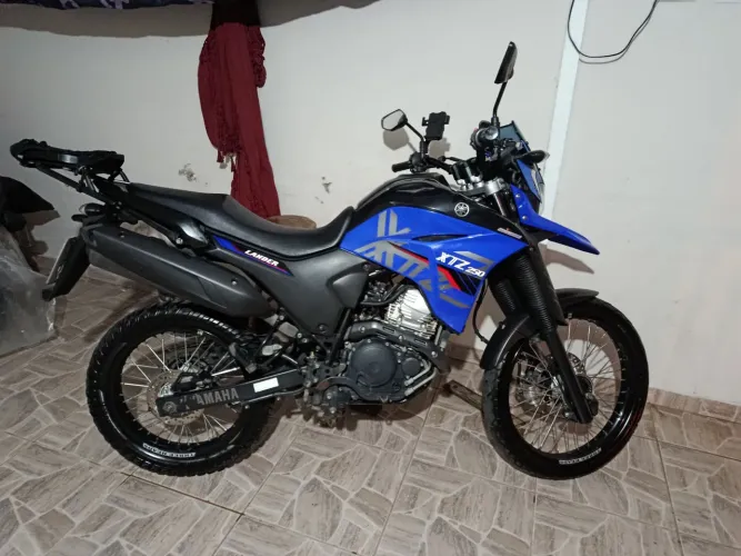 LANDER 250