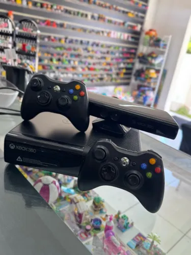 Xbox 360 desbloqueado com controles/kinect/jogos