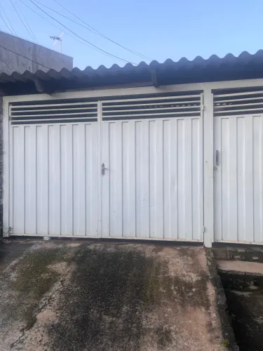 CASA / TERRENO À VENDA!