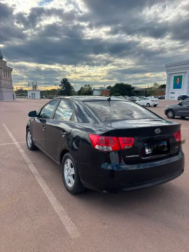 Kia Motors Cerato 1.6 16V Mec. 2011