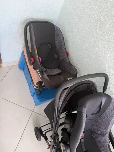 Berço, bebê conforto, carrinho de bebê entre outros