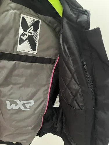 Jaqueta feminina WXR motoqueira 