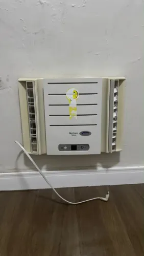 Ar Condicionado de Janela Springer