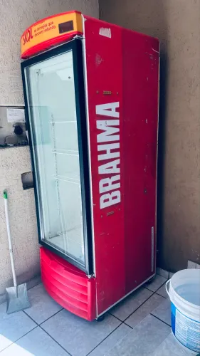 Freezer cervejeira Metalfrio vn50