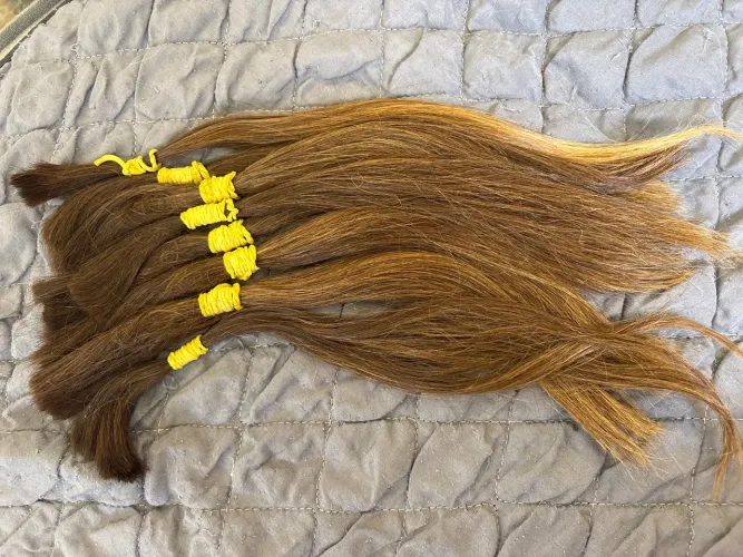 Cabelo humano brasileiro com luzes - 35 cm - 138 g