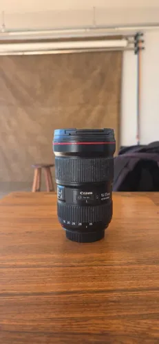 Lente CANON ZOOM LENS EF 16-35 F2.8 L III USM