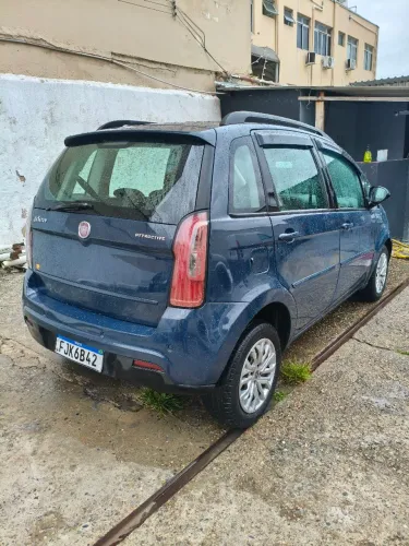Fiat Idea Attractive 1.4 Fire Flex 8V 5P 2013