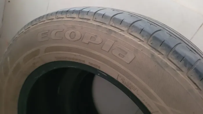 Pneu Bridgestone ecopia 195/65R15
