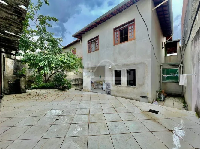 Casa à venda, 4 quartos, 2 suítes, 3 vagas, Ouro Preto - Belo Horizonte/MG