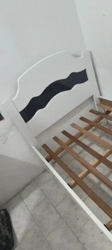 Cama de solteiro 