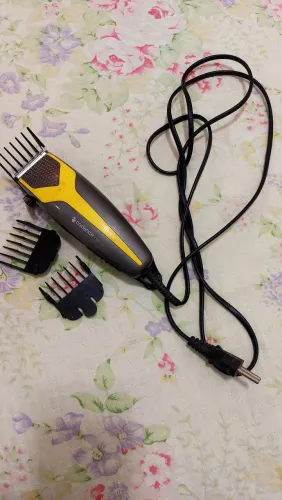 Barbeador elétrico profissional trás sucesso a quem tem.