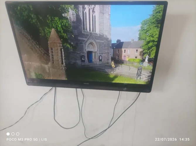 Tv 32 polegadas não é smartv.